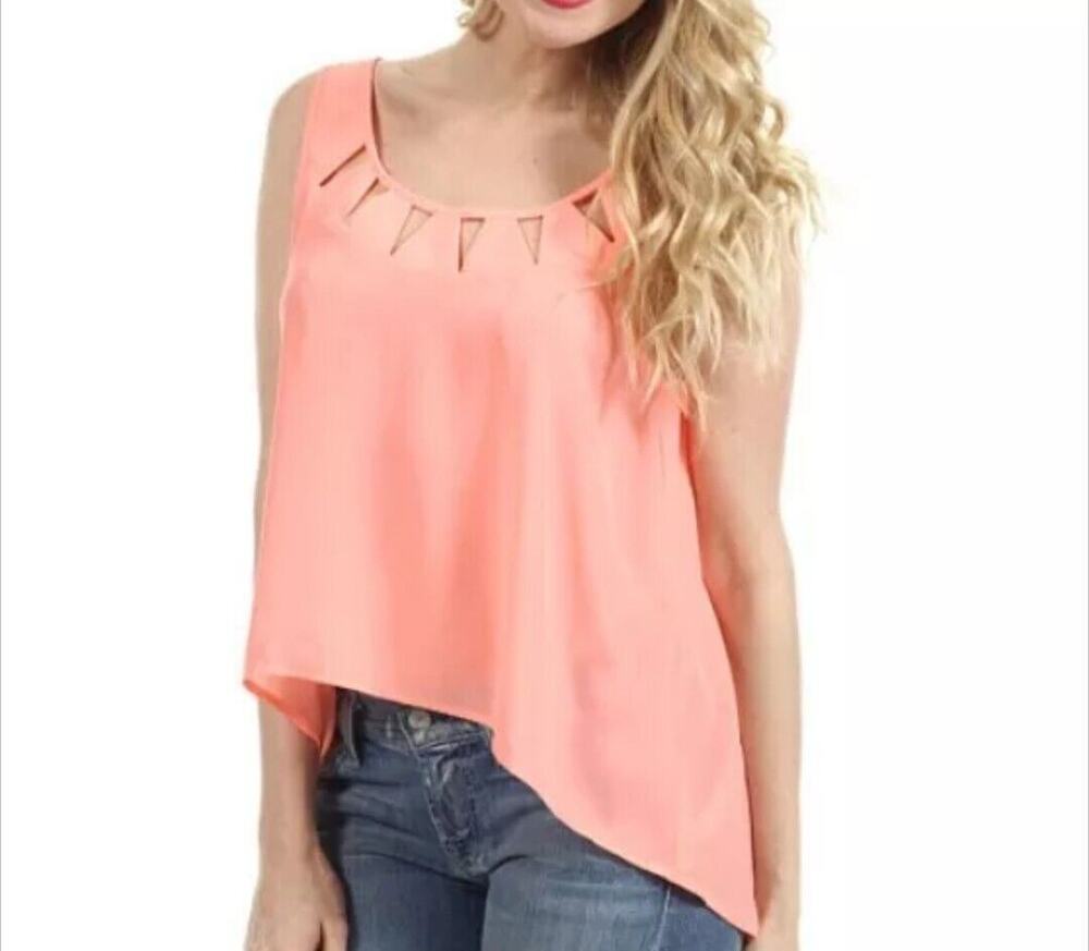 BCBGeneration FLASH PINK CUTOUT NECK CROP TOP SIZE XS